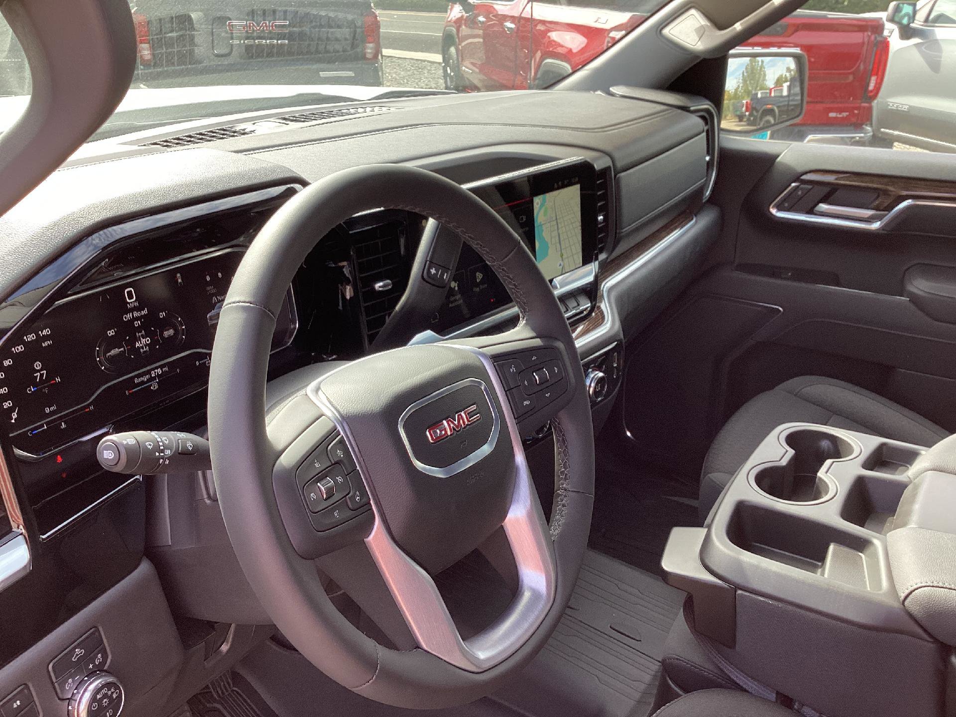 New 2025 GMC Sierra 1500 Elevation image 14
