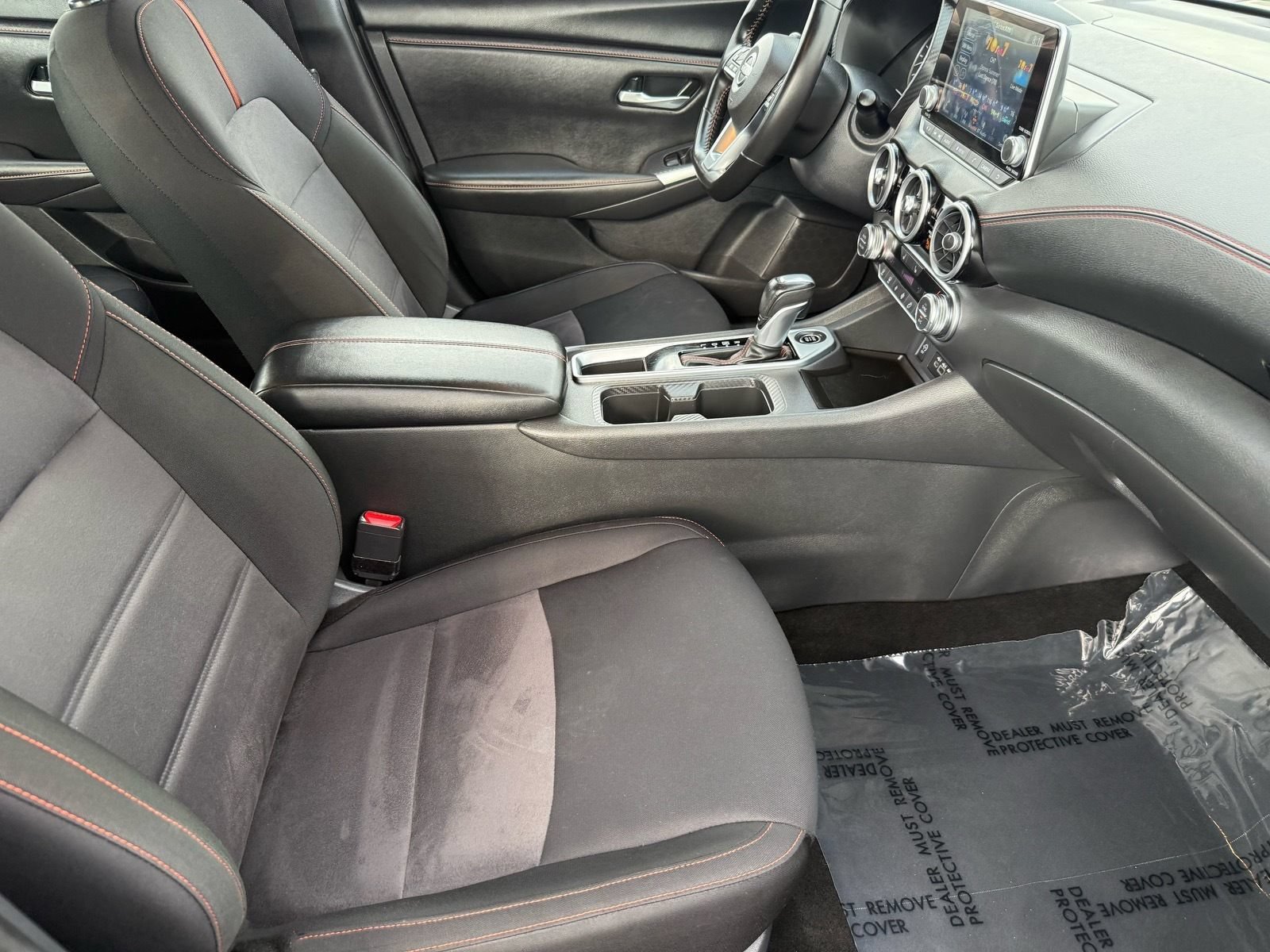 Used 2025 Nissan Sentra SR FWD image 30