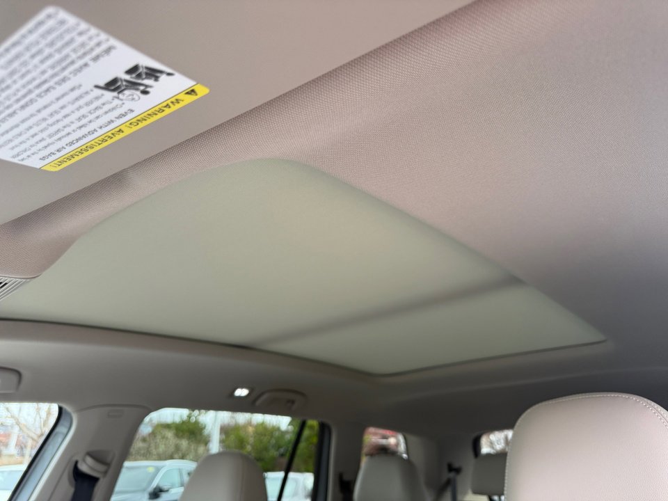 New 2026 Volkswagen Atlas SE image 21