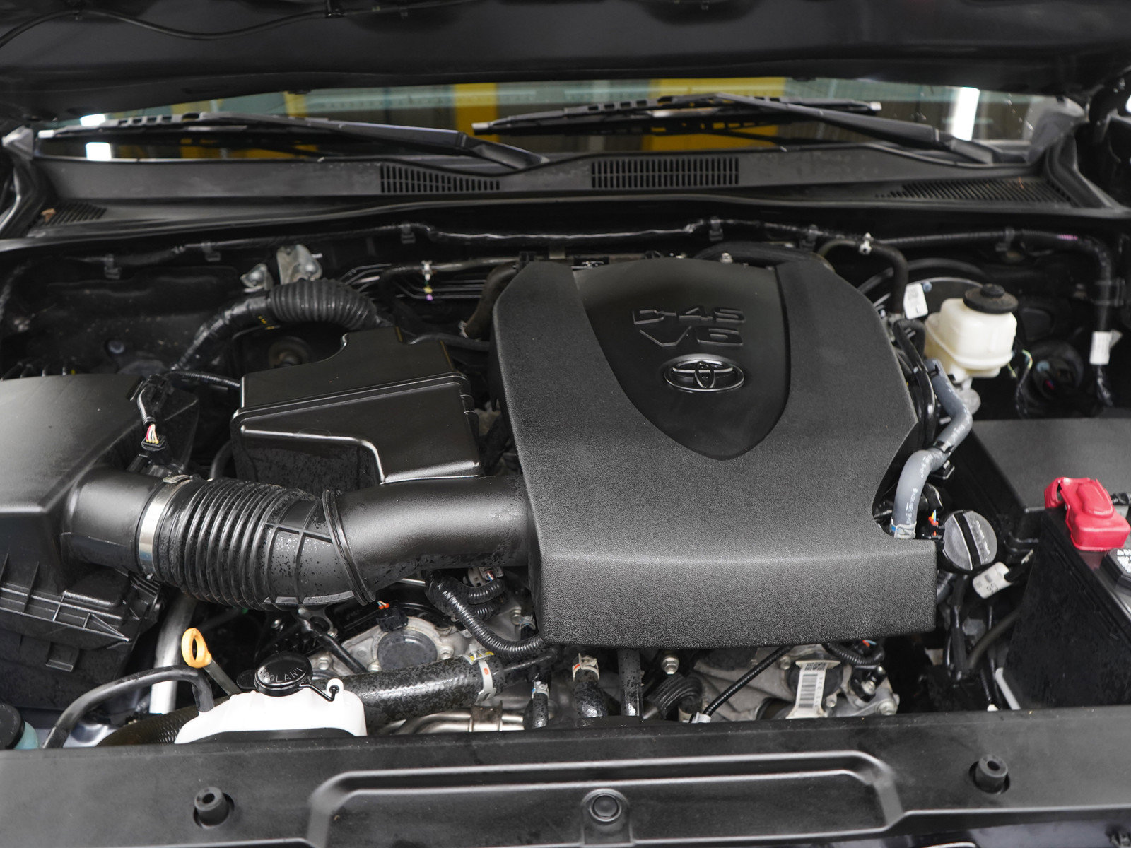 Used 2022 Toyota Tacoma TRD Sport AWD/4WD image 29