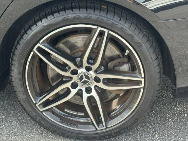 Used 2020 Mercedes-Benz E 450 4MATIC Sedan image 5
