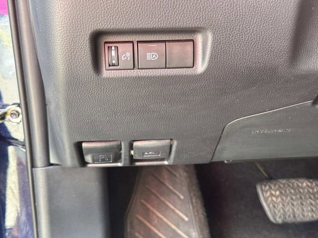 Used 2024 Toyota RAV4 XLE AWD/4WD image 28