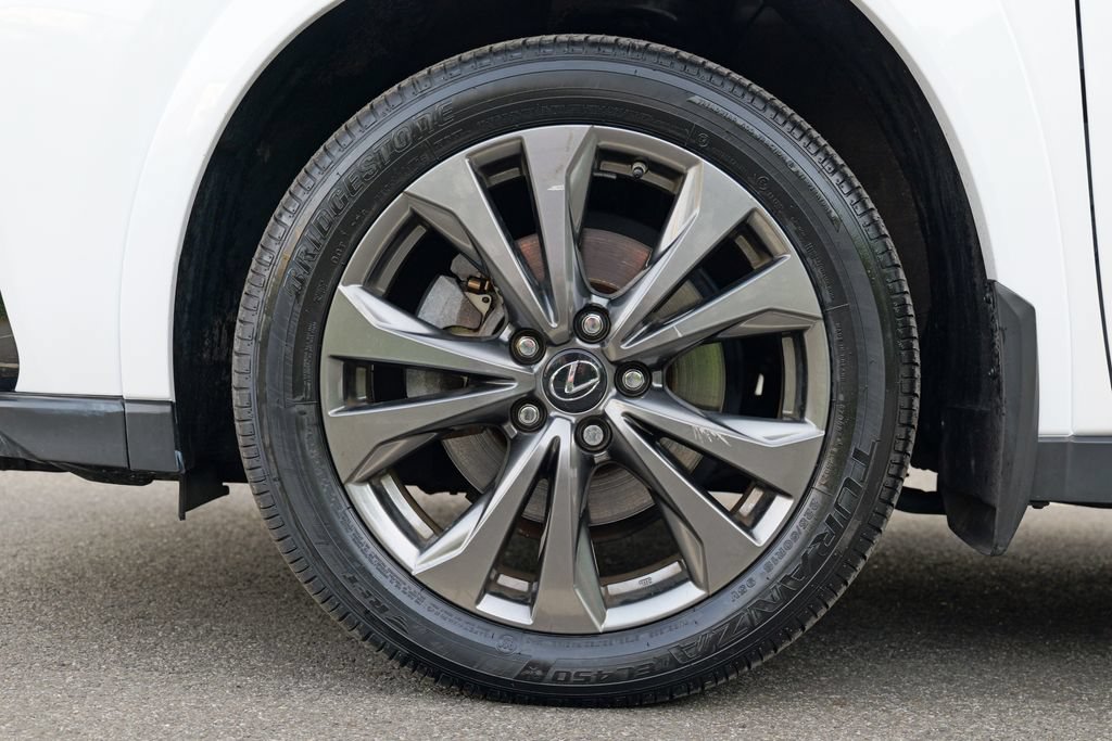 Used 2024 Lexus UX 250h F Sport AWD/4WD image 15
