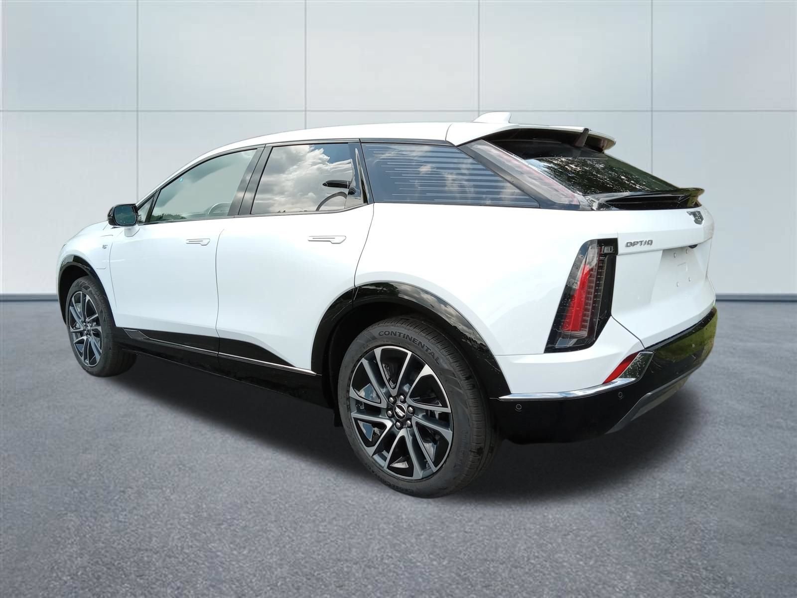 New 2027 Cadillac Optiq Sport AWD/4WD image 3