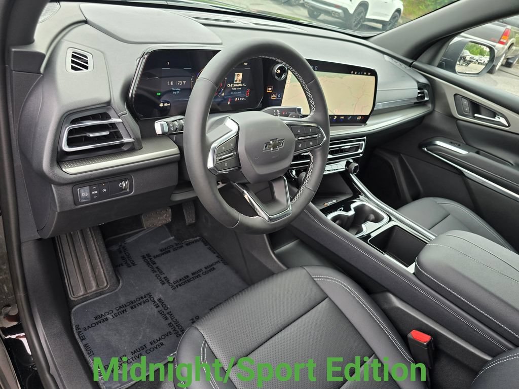 New 2026 Chevrolet Traverse LT w/ Midnight/Sport Edition FWD image 24