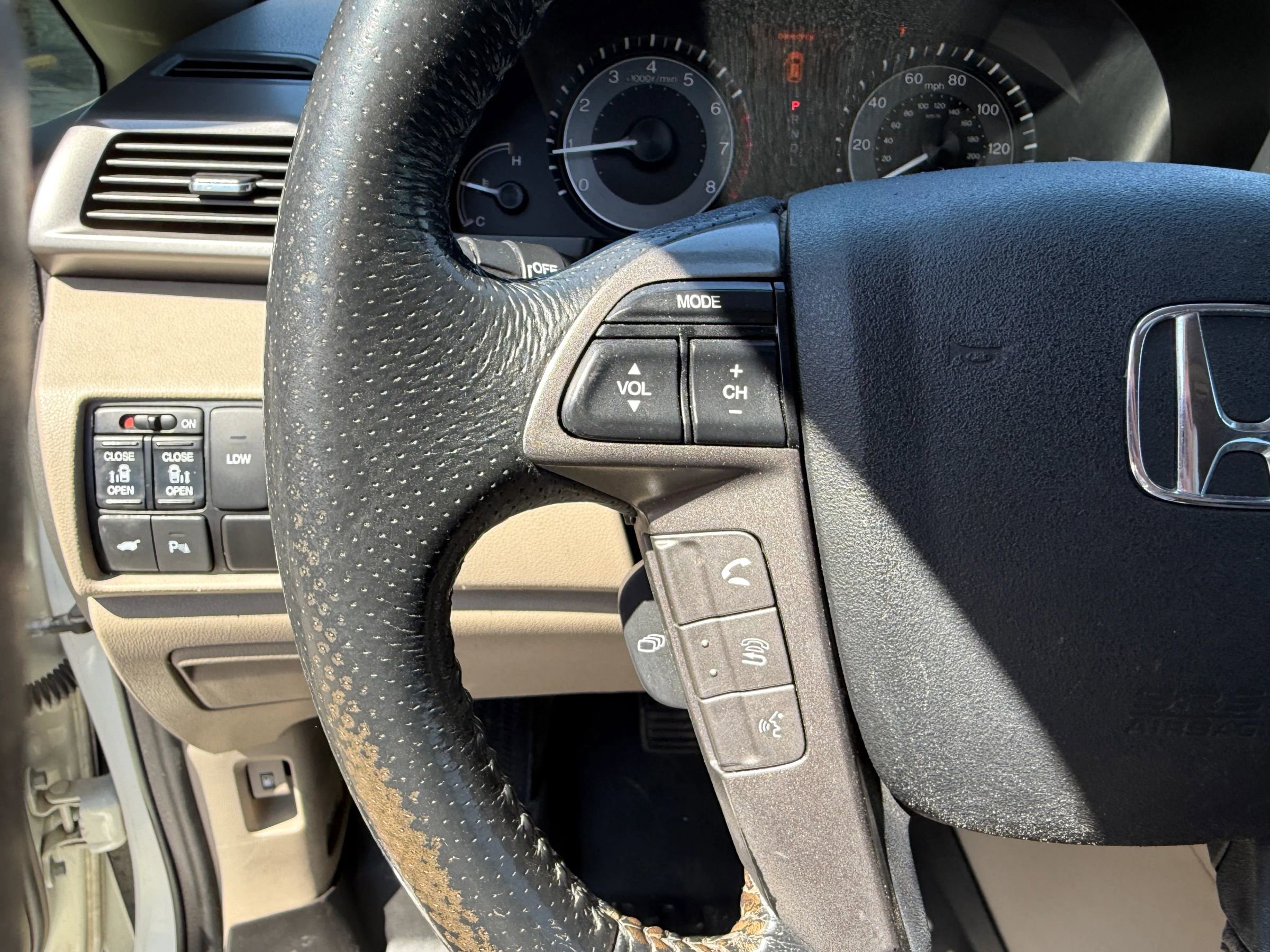 Used 2015 Honda Odyssey Touring image 24