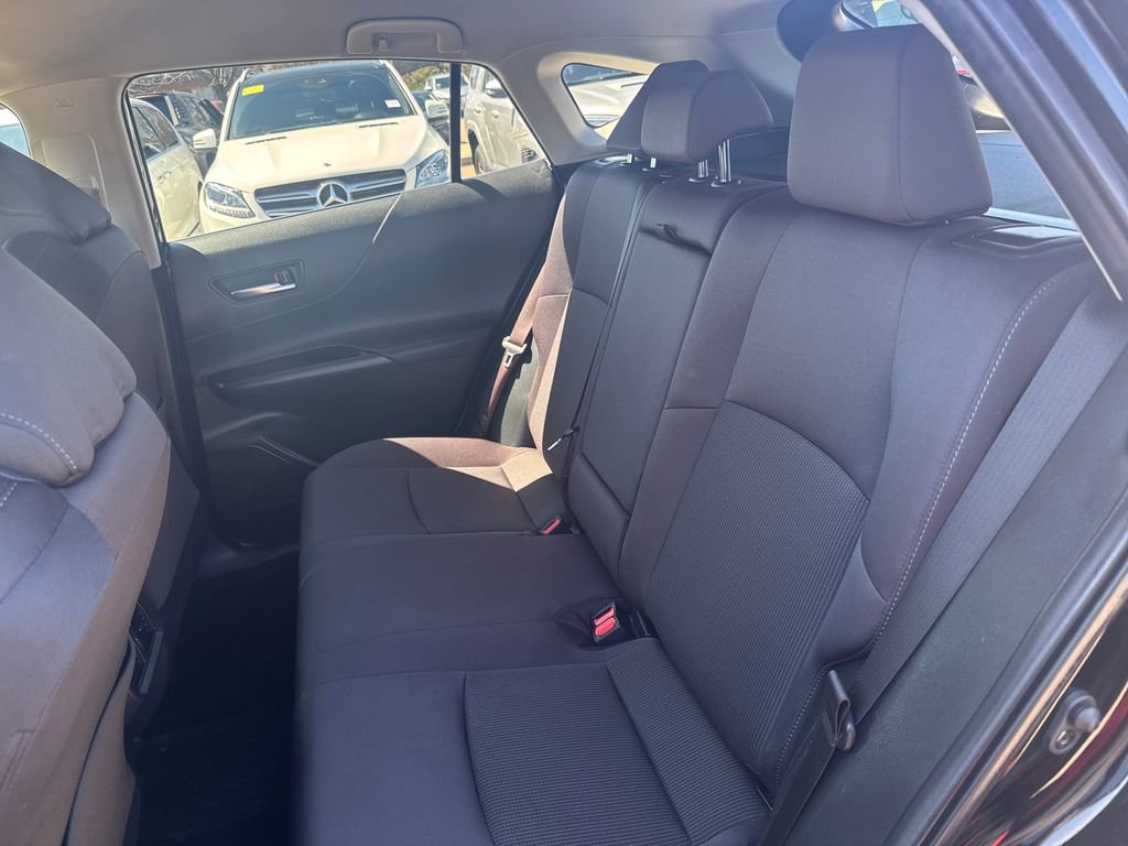 Used 2023 Toyota Venza LE AWD/4WD image 34