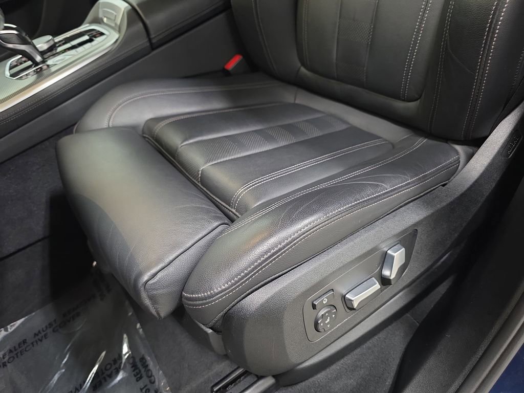 Used 2020 BMW X5 xDrive40i w/ M Sport Package image 28