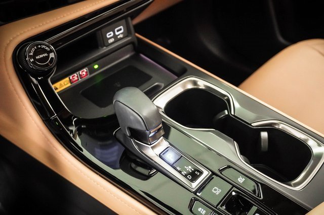 Used 2024 Lexus NX 300h AWD w/ Luxury Package image 17