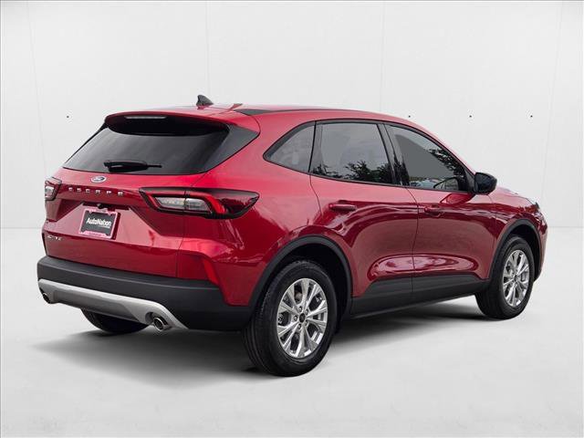 New 2025 Ford Escape Active image 2