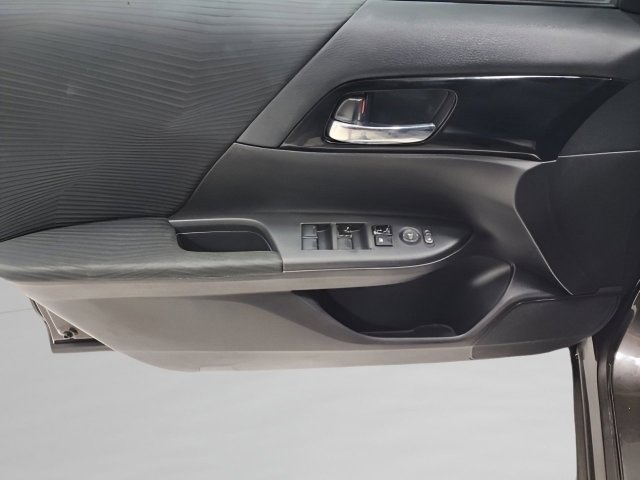 Used 2016 Honda Accord LX image 20