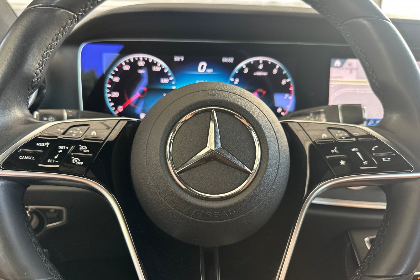 Used 2022 Mercedes-Benz E 350 Sedan image 29