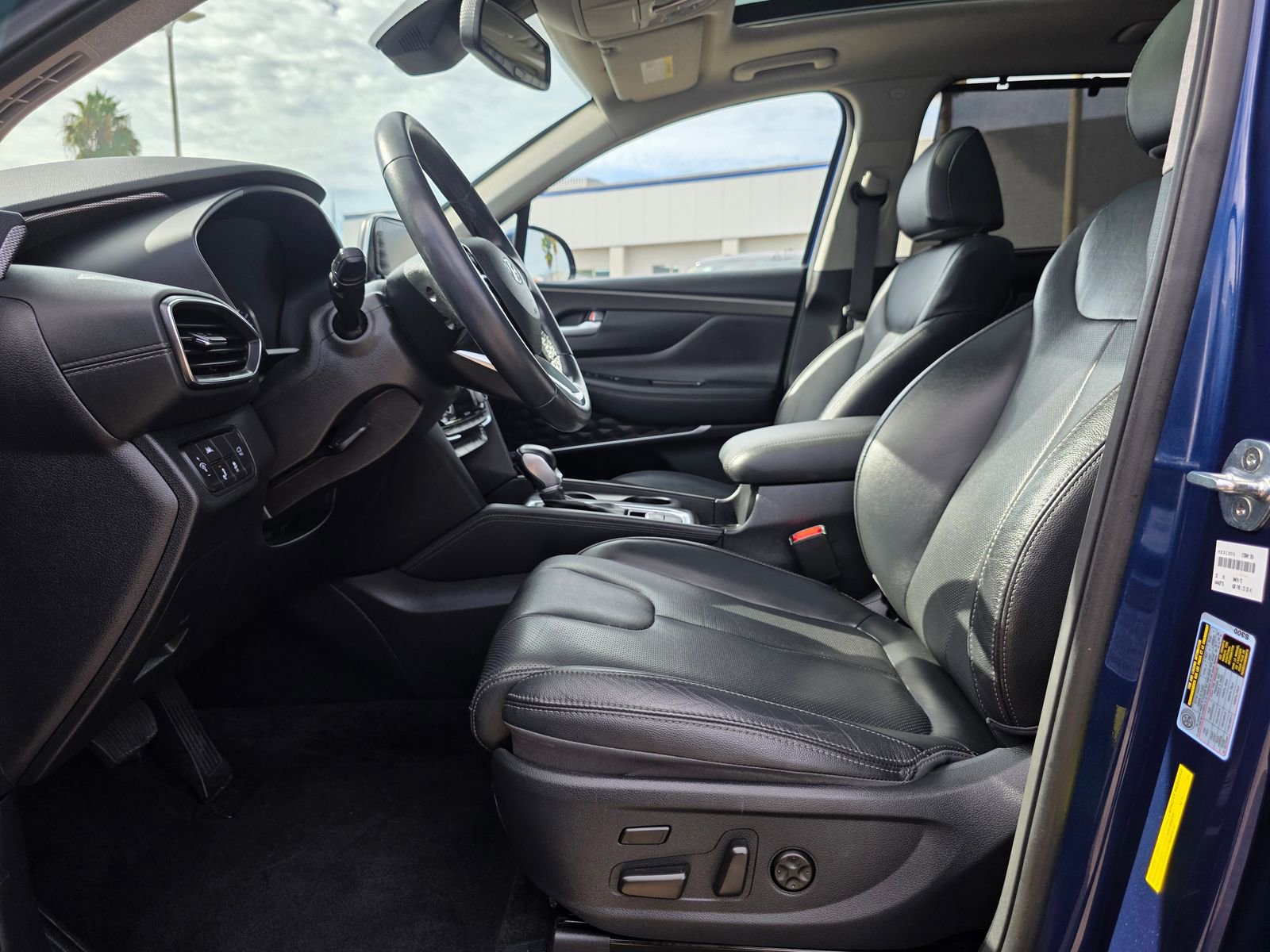 Used 2020 Hyundai Santa Fe Limited image 15