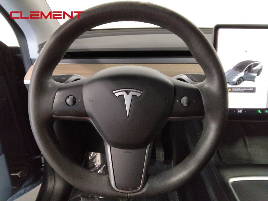 Used 2021 Tesla Model Y Long Range image 12