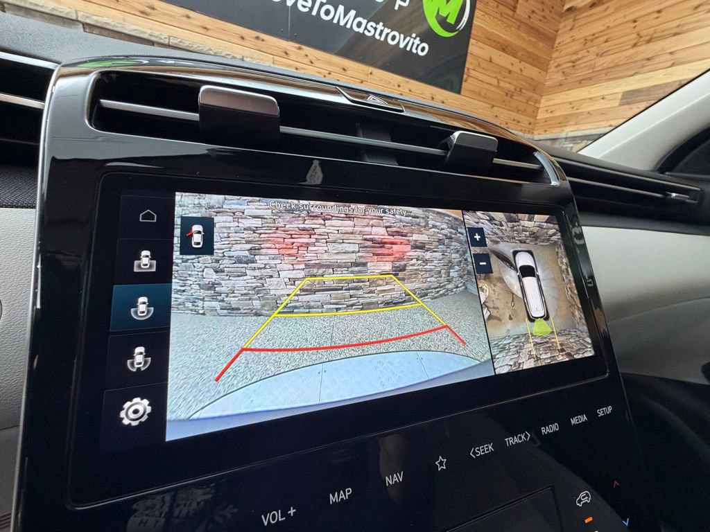 Used 2023 Hyundai Tucson Limited image 22