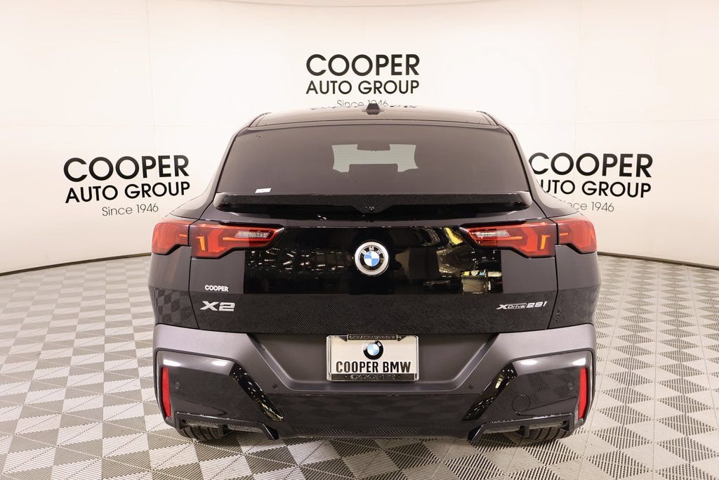 New 2026 BMW X2 xDrive28i w/ Technology Package AWD/4WD image 23