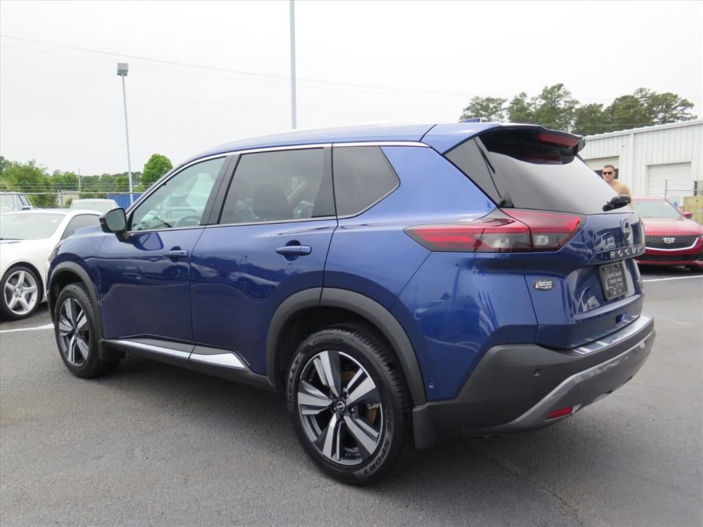 Used 2022 Nissan Rogue SL w/ SL Premium Package FWD image 5