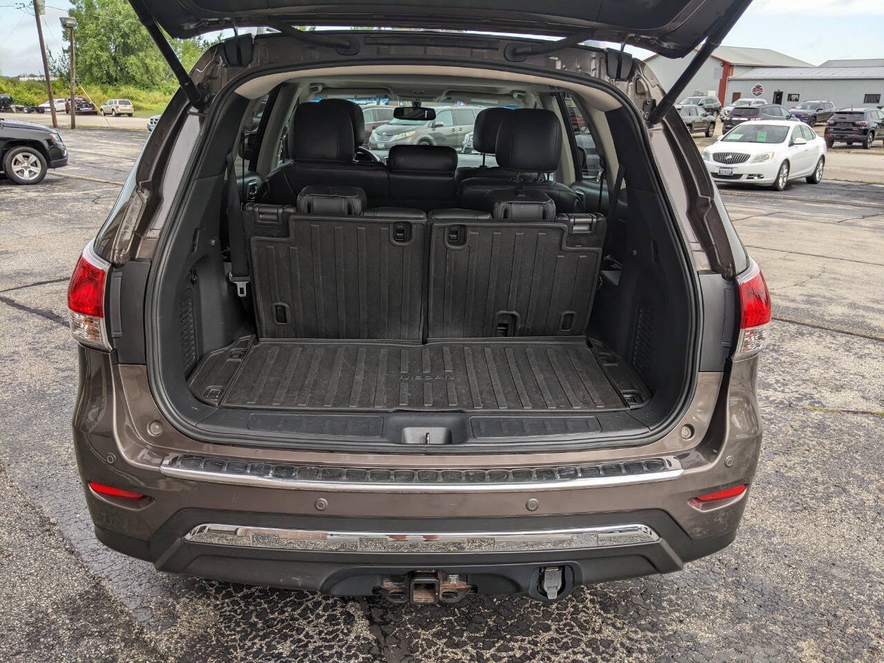 Used 2015 Nissan Pathfinder SL w/ SL Premium Package FWD image 23