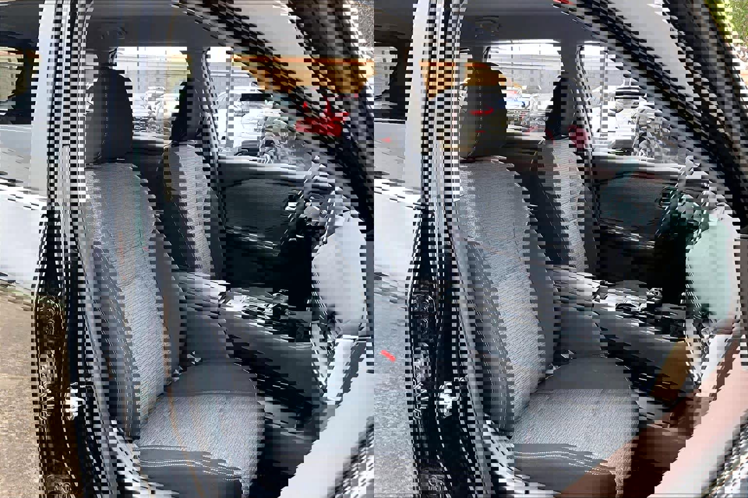 Certified 2023 Nissan Rogue SV FWD image 9