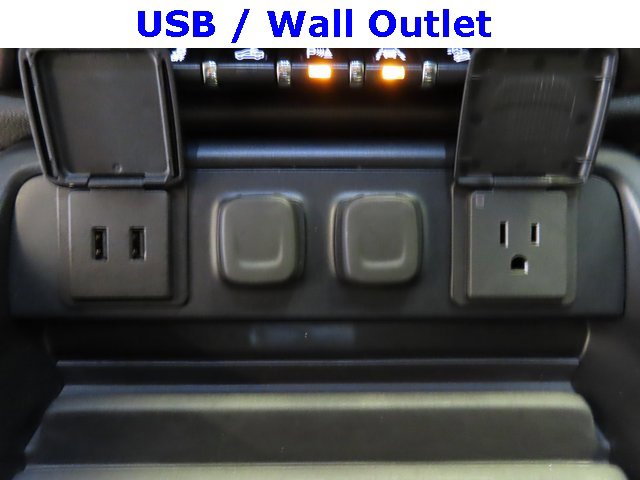 Used 2018 GMC Sierra 1500 Denali image 29