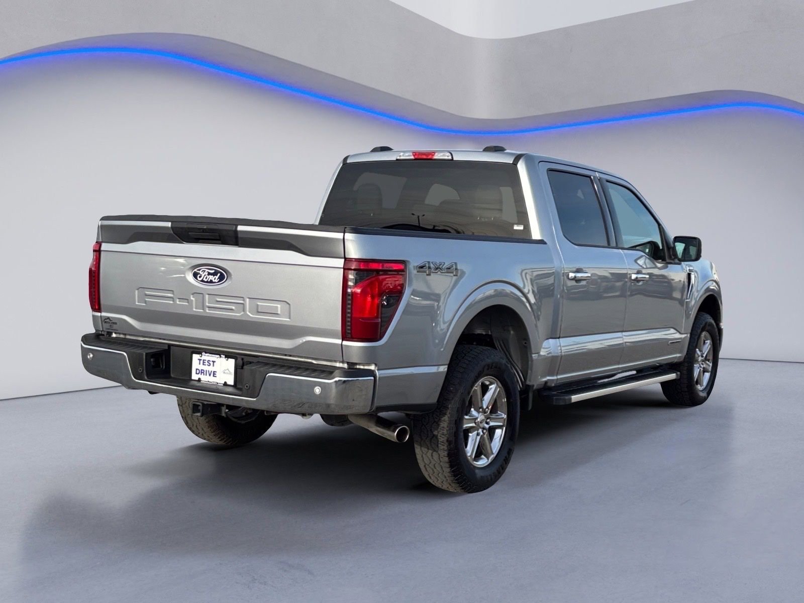 Used 2025 Ford F150 XLT w/ Equipment Group 301A Standard AWD/4WD image 10