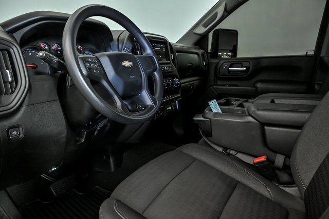 Certified 2024 Chevrolet Silverado 2500 Custom w/ Custom Value Package image 9