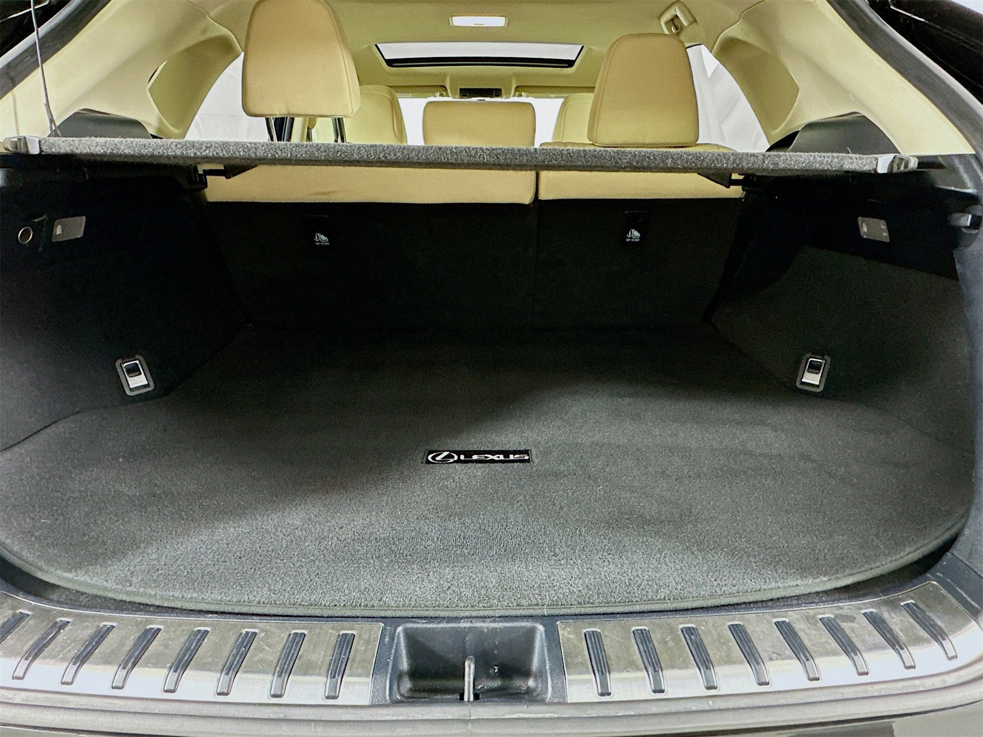 Used 2017 Lexus NX 200t FWD image 27