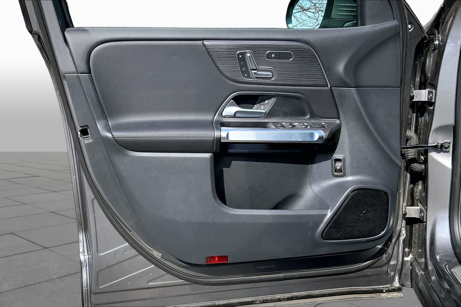 New 2026 Mercedes-Benz GLB 250 4MATIC image 14