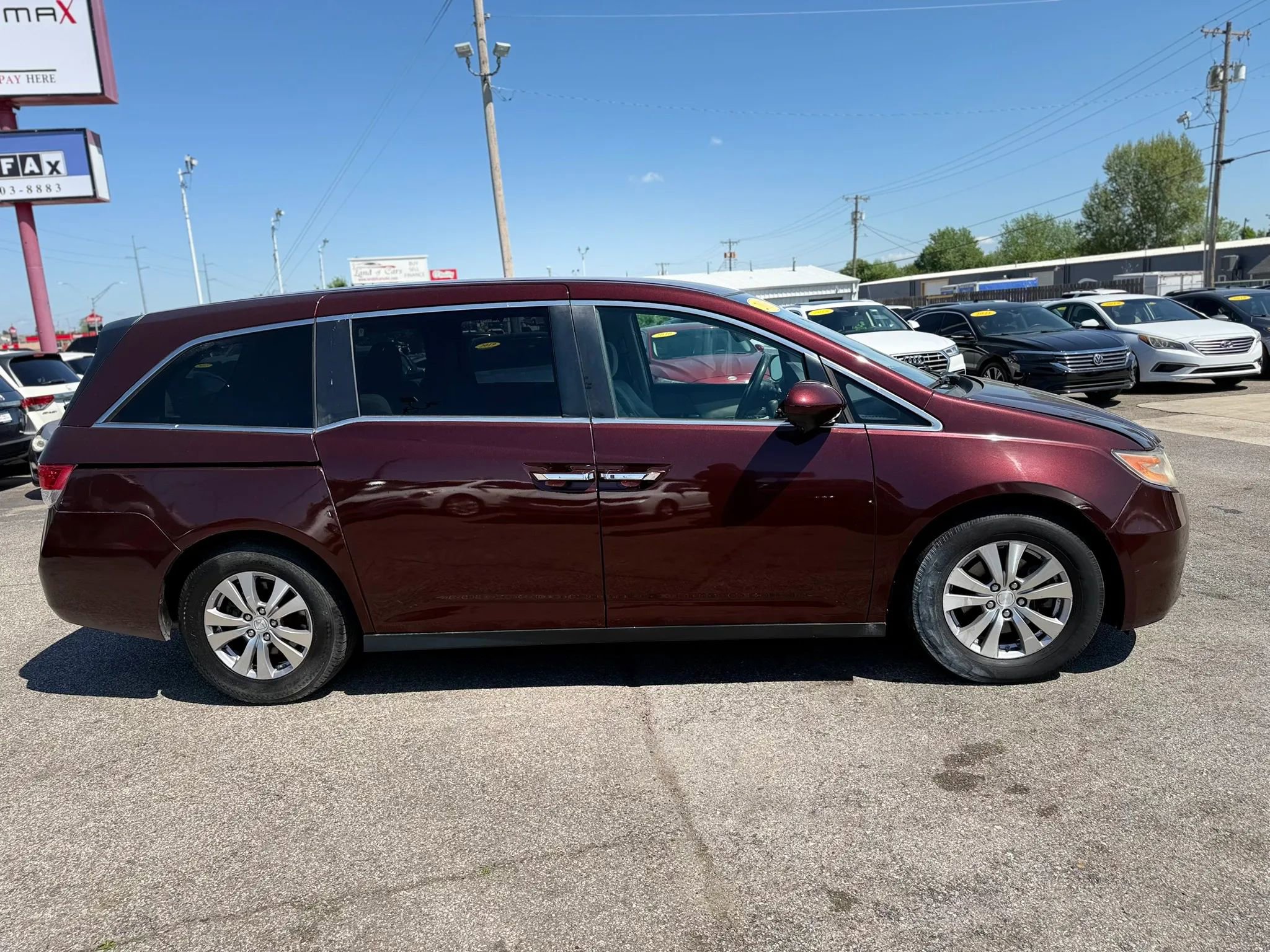 Used 2015 Honda Odyssey EX image 3