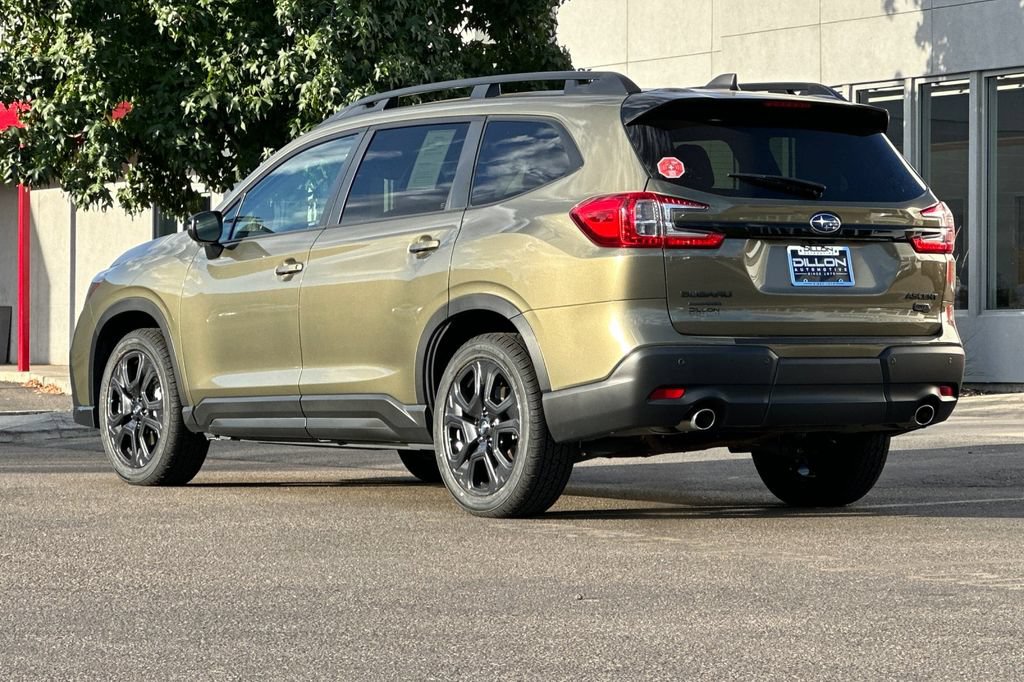 Used 2023 Subaru Ascent Onyx Edition AWD/4WD image 9