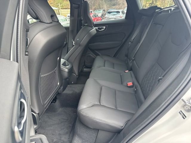 Used 2026 Volvo XC60 B5 Plus w/ Protection Package Premier image 32