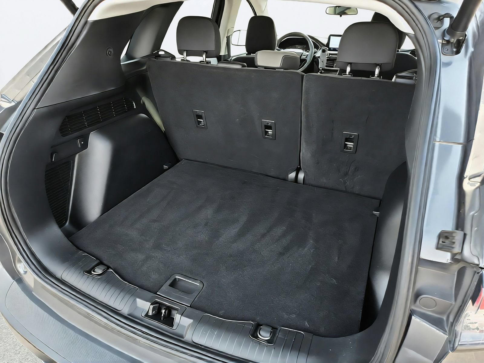 Used 2022 Ford Escape SE w/ Convenience Package FWD image 30