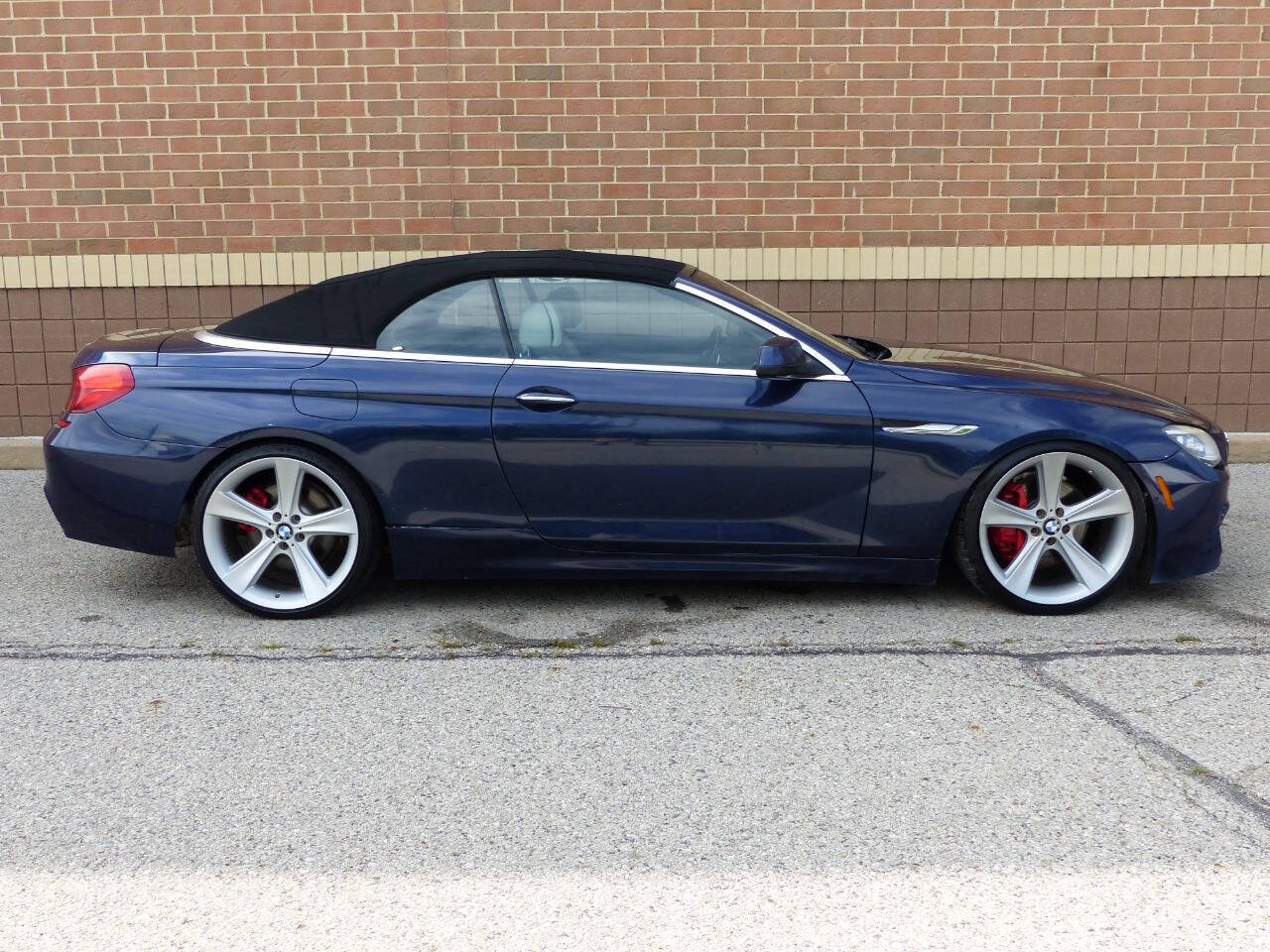 Used 2012 BMW 650i Convertible RWD image 11