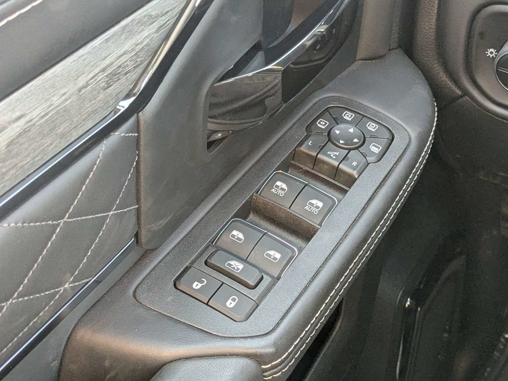 New 2026 RAM 2500 Laramie Limited AWD/4WD image 20