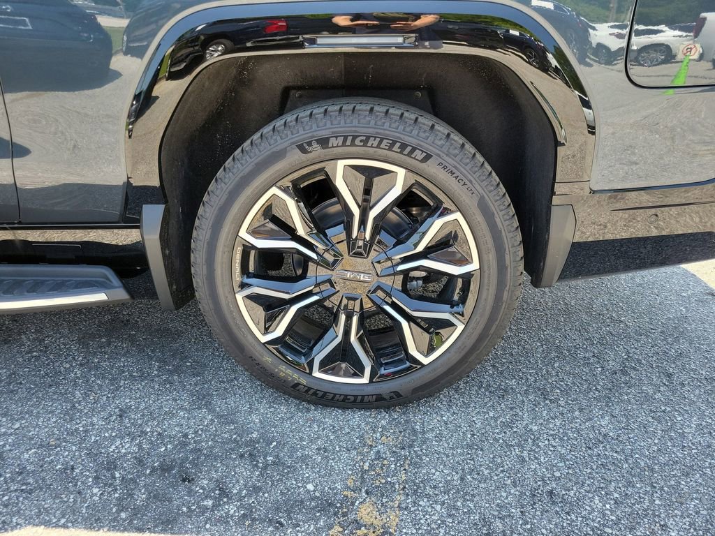 New 2025 GMC Sierra EV Denali image 4