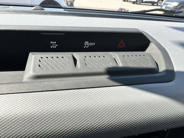 Used 2023 Ford Bronco Big Bend image 20