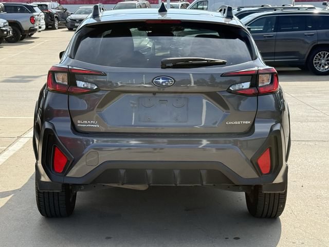 Used 2024 Subaru Crosstrek 2.0i Premium AWD/4WD image 5