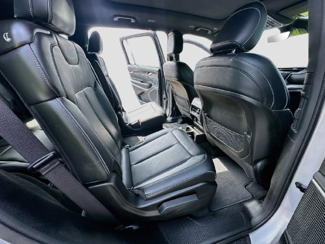 Used 2023 Jeep Grand Cherokee L Overland AWD/4WD image 30