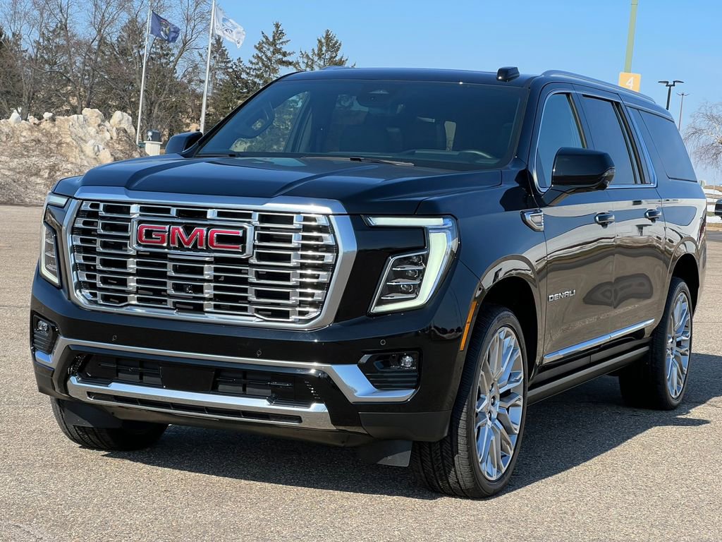 New 2025 GMC Yukon XL Denali w/ Denali Reserve Package image 46