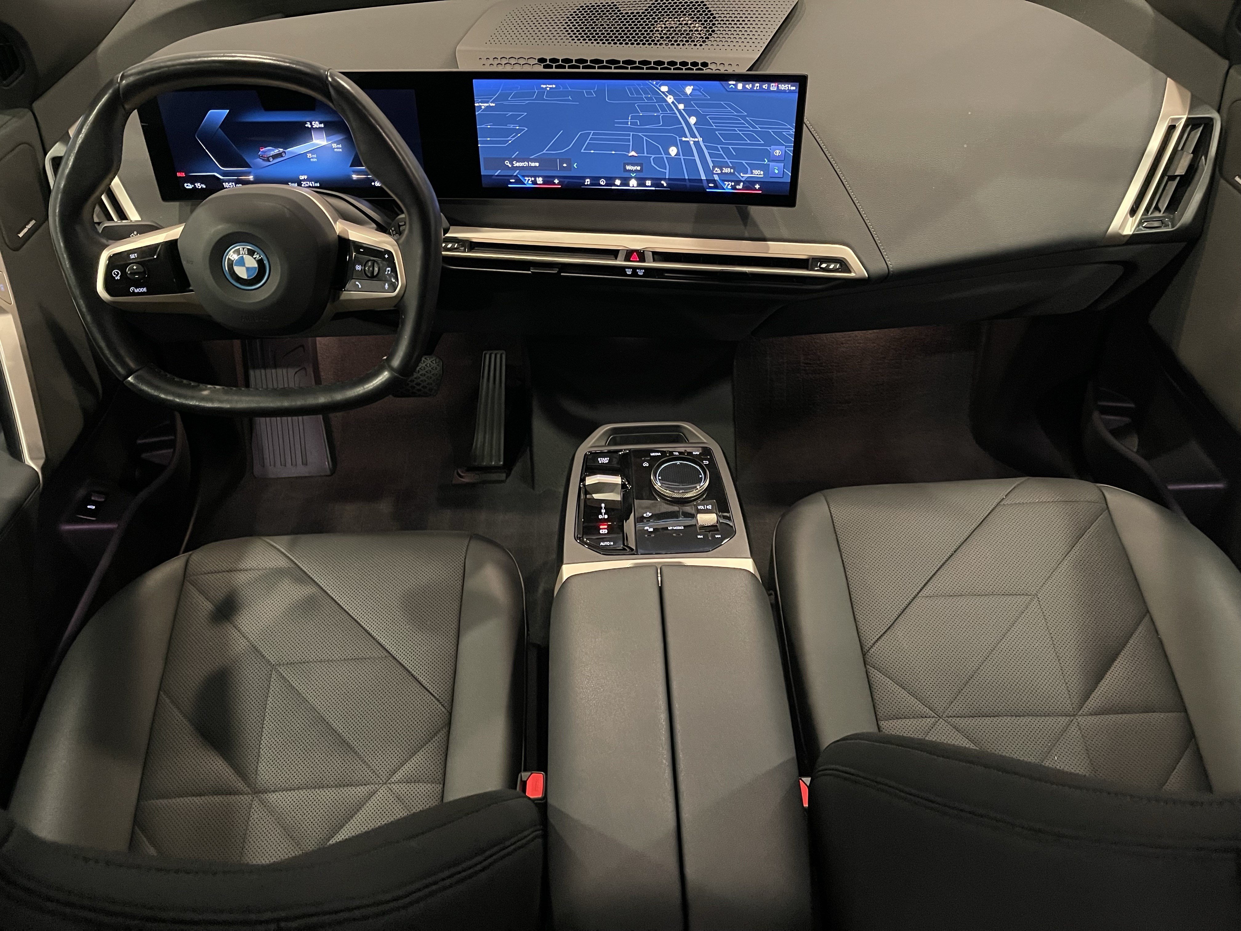Certified 2024 BMW iX xDrive50 w/ Premium Package AWD/4WD image 16