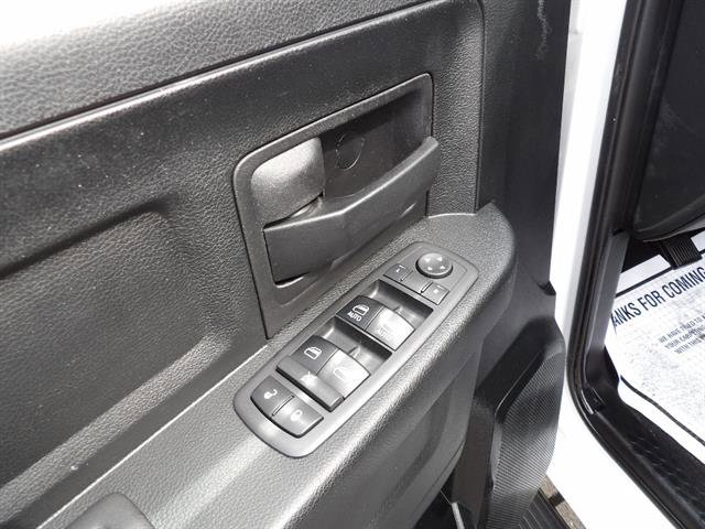 Used 2018 RAM 1500 Express image 12