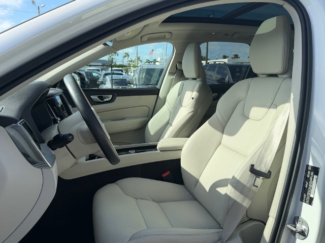 Certified 2024 Volvo XC60 B5 Plus w/ Protection Package AWD/4WD image 9