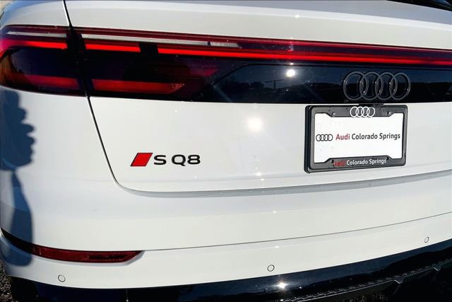 Used 2024 Audi SQ8 Premium Plus w/ Executive Package image 31