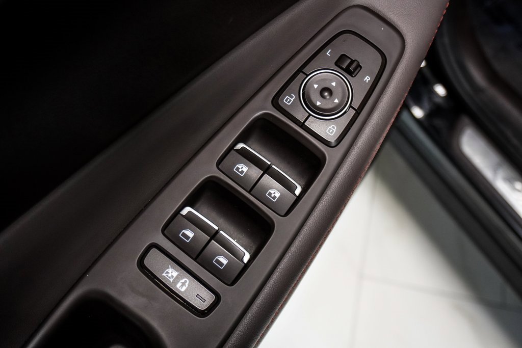 Used 2020 Hyundai Santa Fe Limited image 34