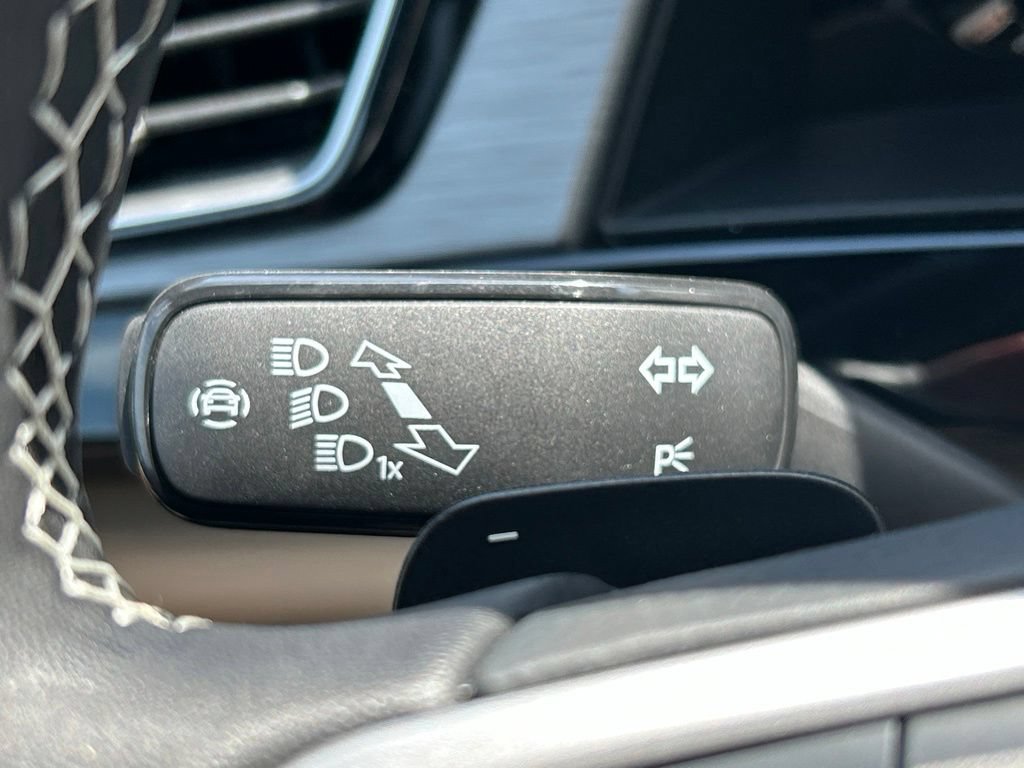 New 2026 Volkswagen Atlas Cross Sport SE FWD image 30