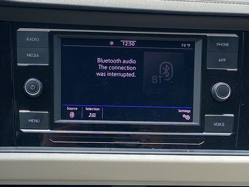 Certified 2024 Volkswagen Jetta S image 9