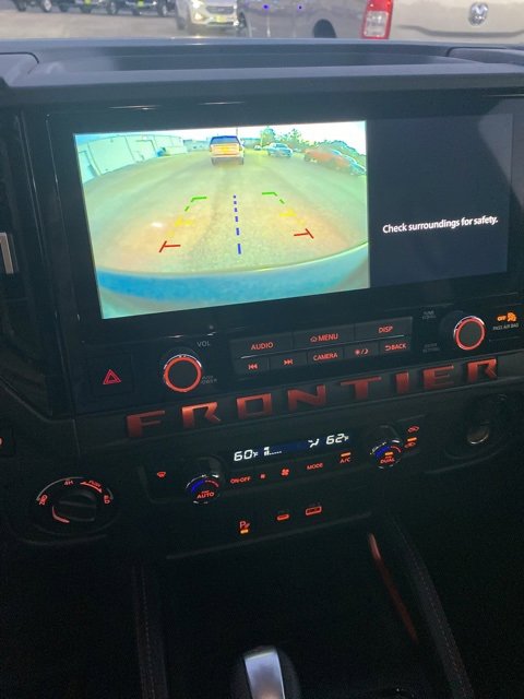 Used 2025 Nissan Frontier PRO-4X w/ Black Accent Package image 20