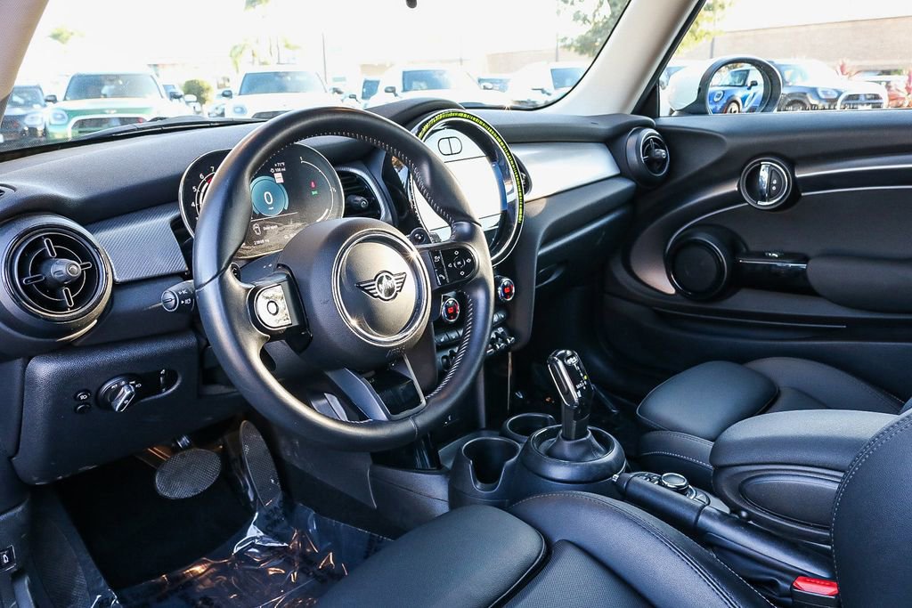 Used 2023 MINI Cooper S image 12
