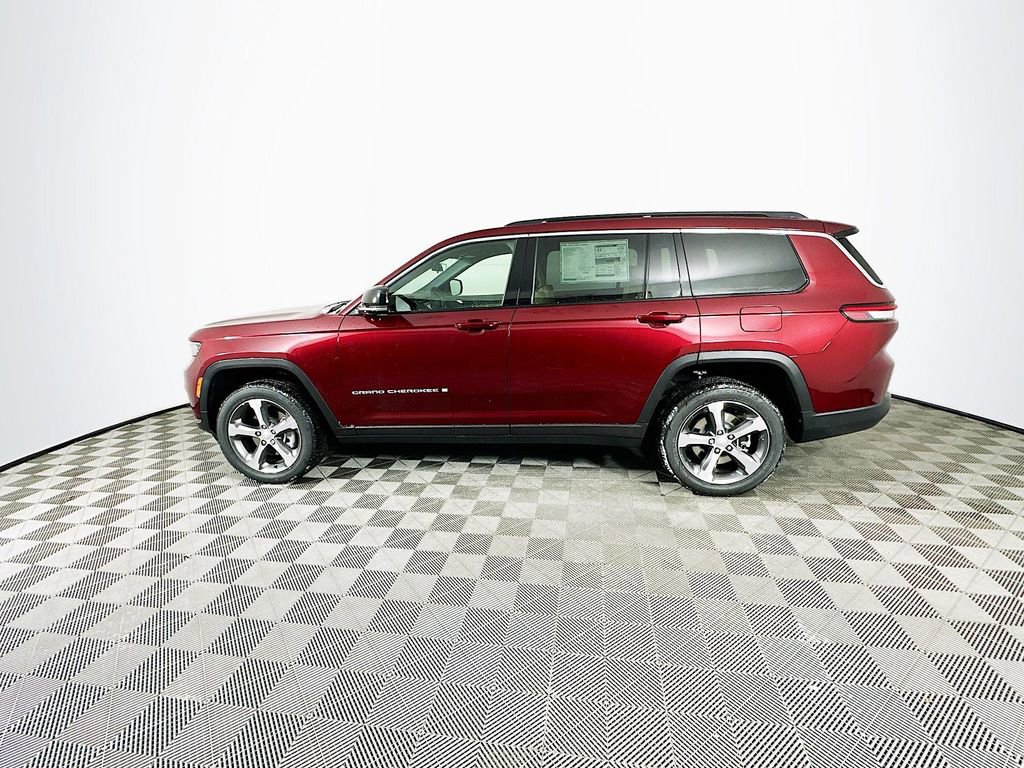New 2025 Jeep Grand Cherokee L Limited image 6