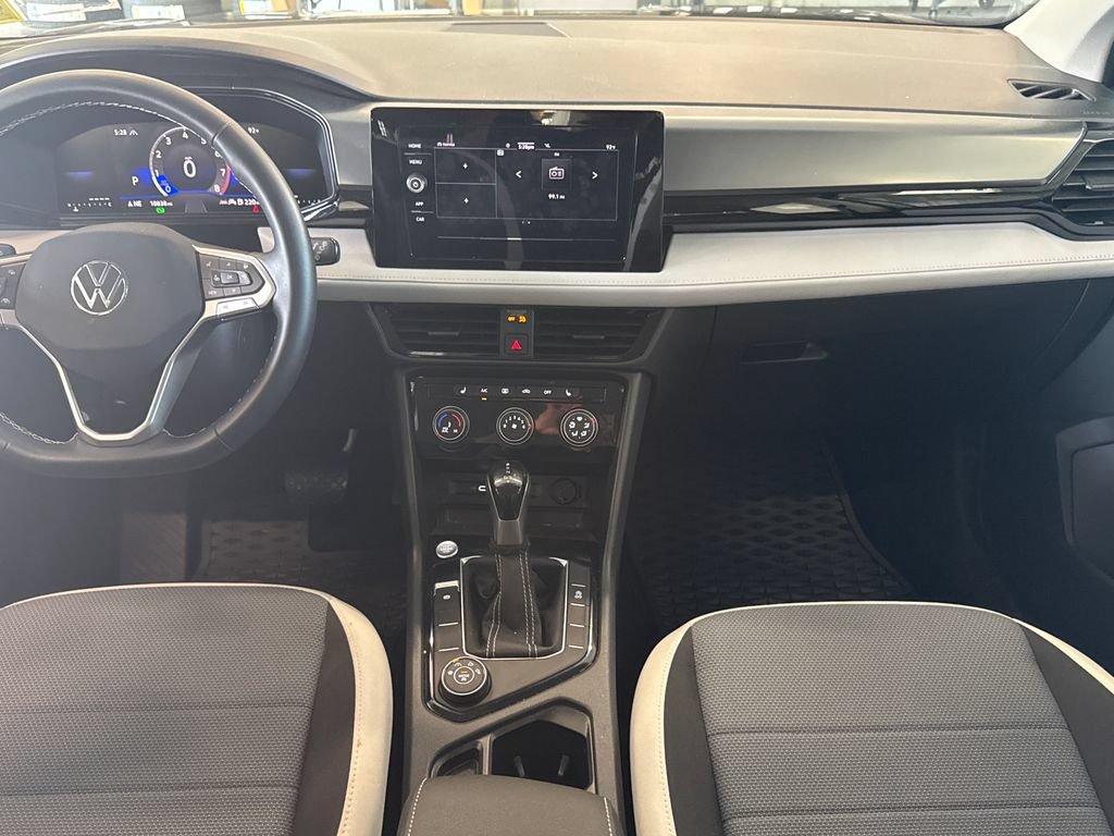 Certified 2025 Volkswagen Taos S AWD/4WD image 5